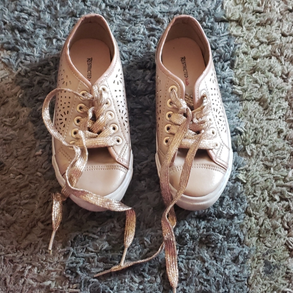 Girl sneakers